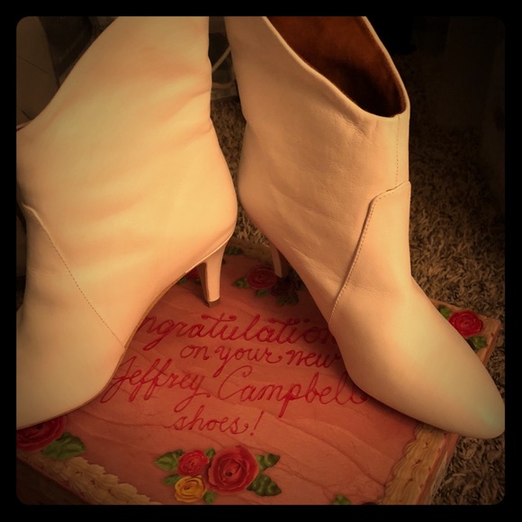 Jeffrey Campbell White Booties - Picture 2 of 4